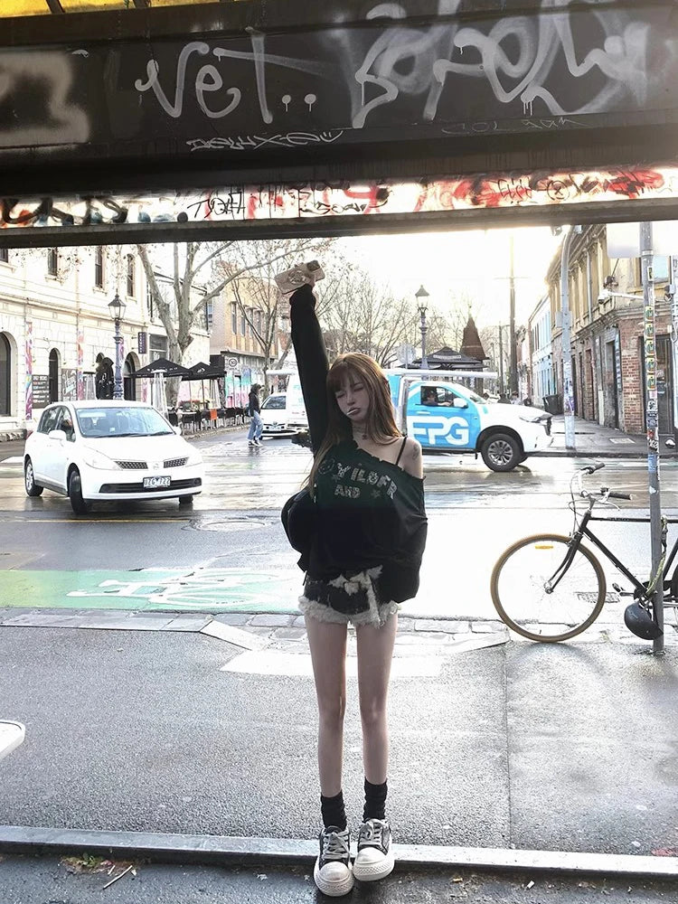 Faux Fur Belt Denim Shorts