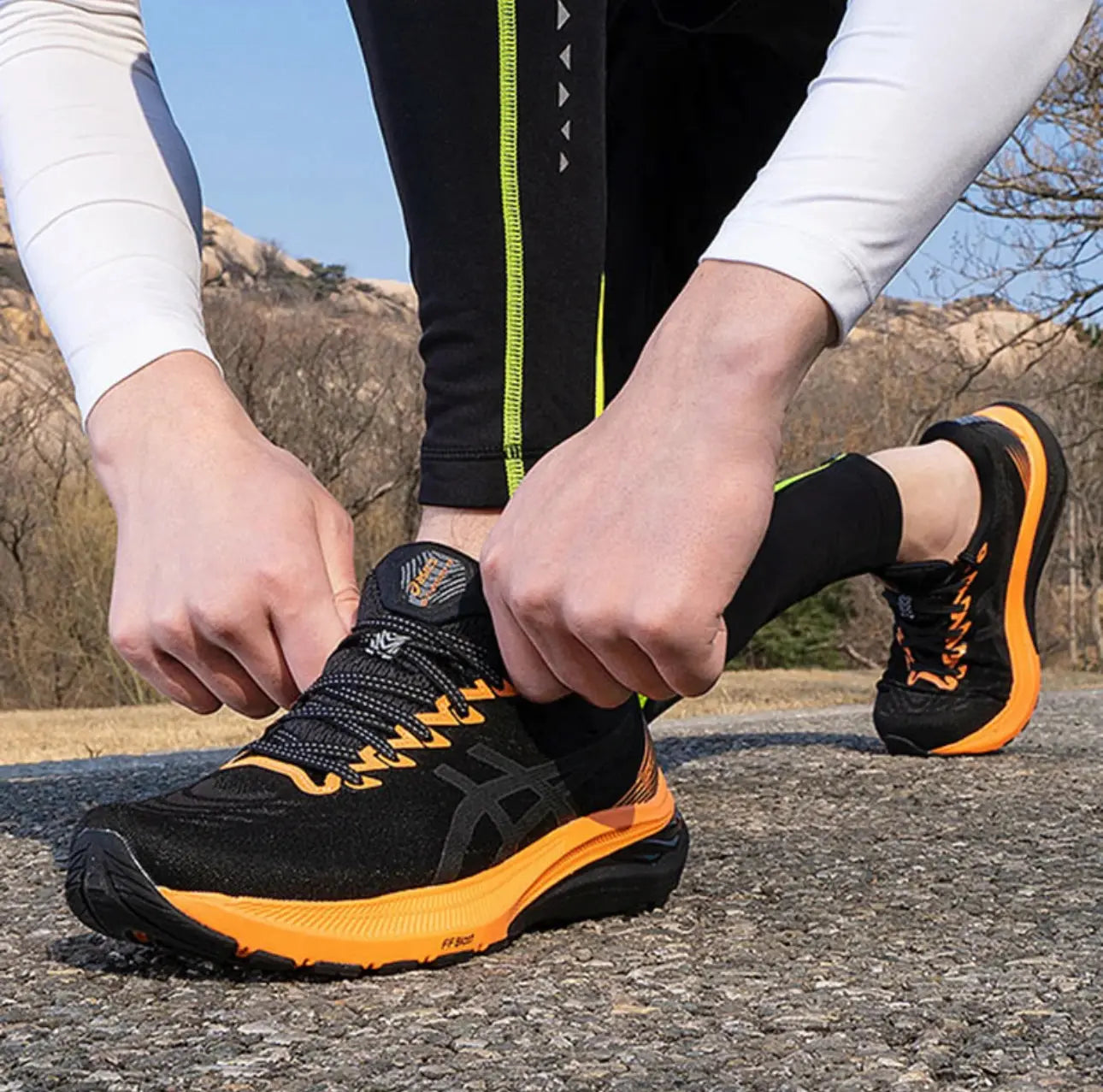 Asics GT-2000 11 Shock-absorbing and Anti Slip Fabric Low Top Long-distance Running Shoes for Men Black Gray 1011B722-001 - Chicchar Fashion