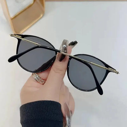Chic Retro Round Sunglasses - Chicchar Fashion