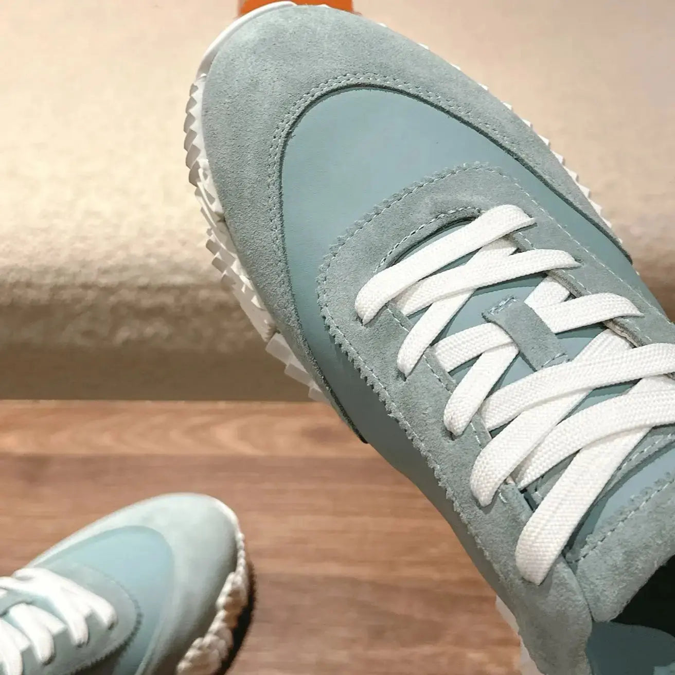 2025 New casual sneakers, European-style genuine leather,fashion, individuality, women's leisure, fashionable flat sports shoes - Chicchar Fashion