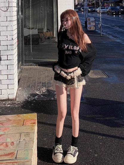 Faux Fur Belt Denim Shorts