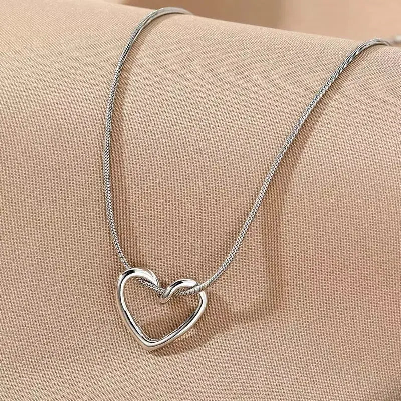 Heart Pendant Necklace - Chicchar Fashion