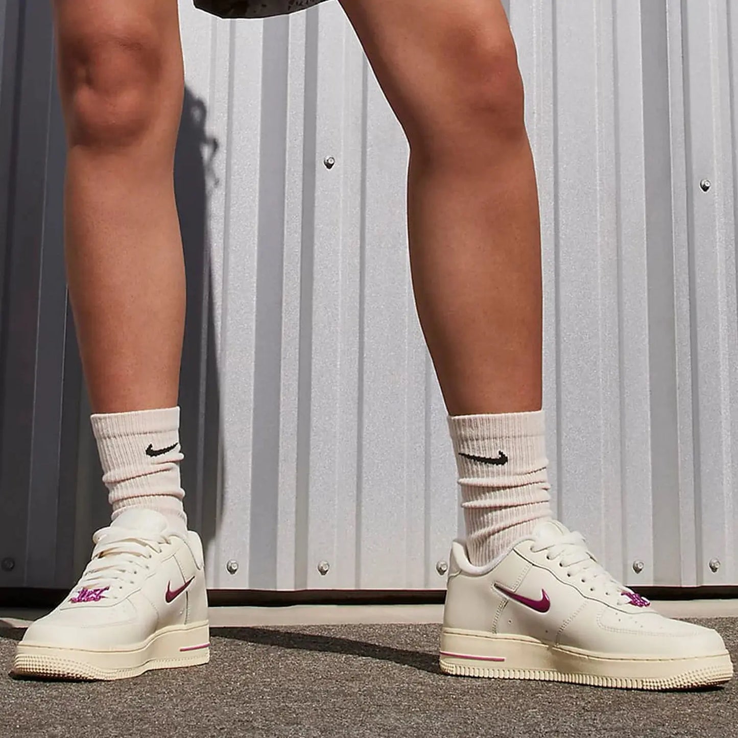 Nike Genuine Air Force 1 Women's Low-Top Sneakers FB8251-101 - Chicchar Fashion