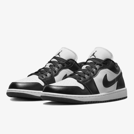 Air Jordan 1 Low Women Walking