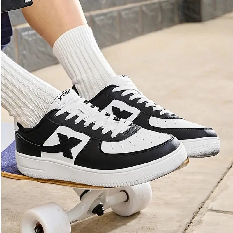 Xtep Women Men Skateboarding Shoes Non-Slip Casual White Couple Skate Sneakers Male Female Luxury Brand Shoes 881219319851 - Chicchar Fashion