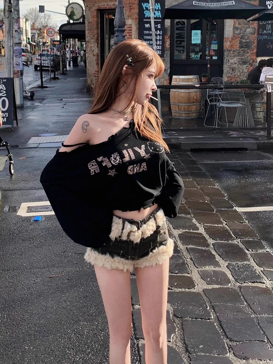 Faux Fur Belt Denim Shorts