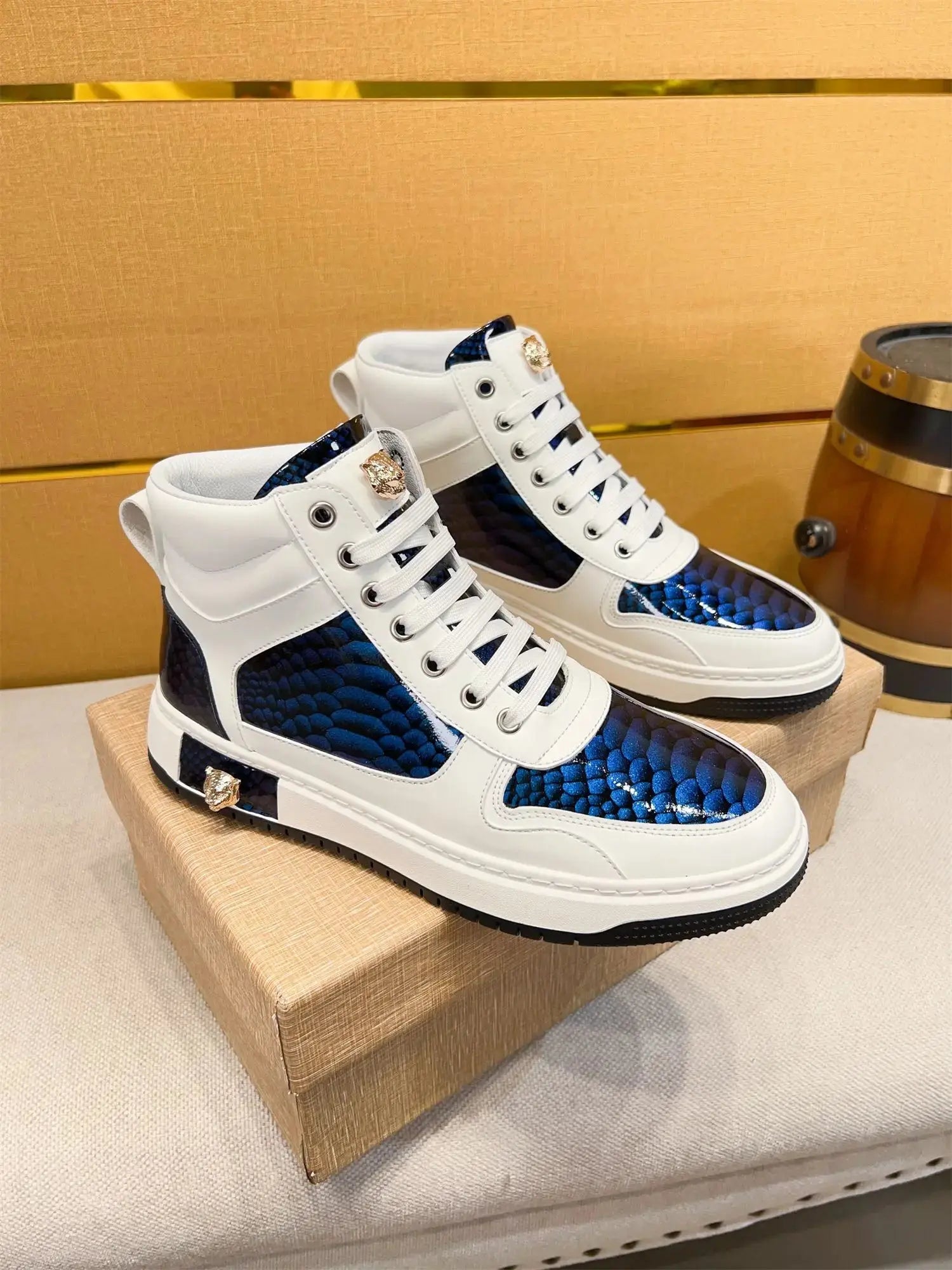 Stylish Leather High-Tops - Chicchar Fashion