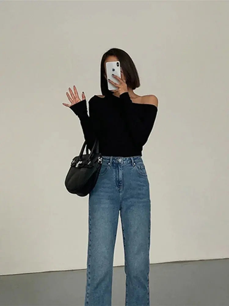Chic Off-Shoulder Crop Top - Chicchar Fashion