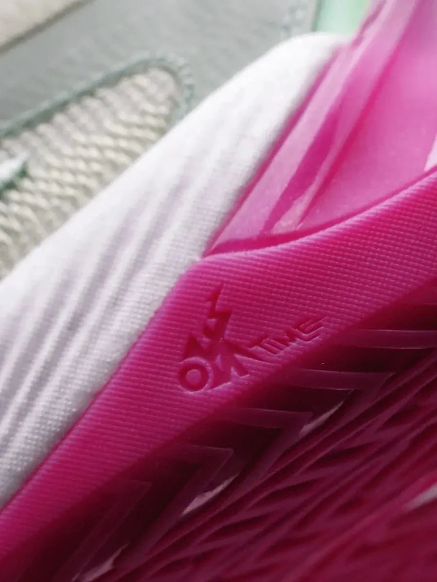 AR3 Melon Berry Basketball Shoes - Chicchar Fashion