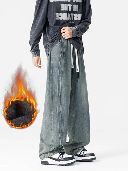 Men's Fleece-Lined Cargo Jeans