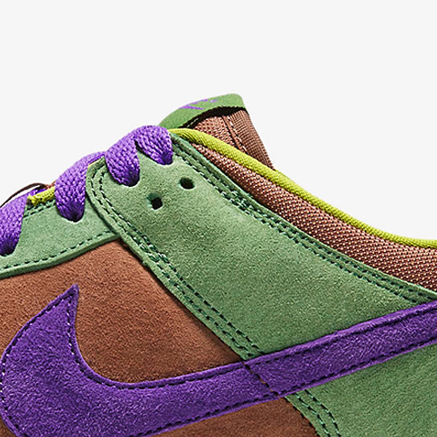 Nike Dunk Low Men's Skate Shoe