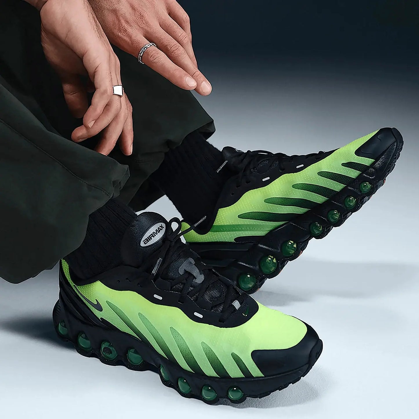 Nike Air Max Dn8 Men's Fashion Durable Running Shoes HQ4681-010 - Chicchar Fashion