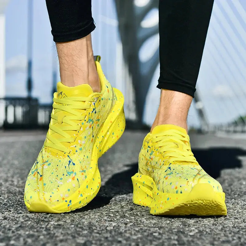 New glow-in-the-dark running shoes with carbon fiber plate, high-resilience sport shoes for men and women, lightweight cushioned - Chicchar Fashion