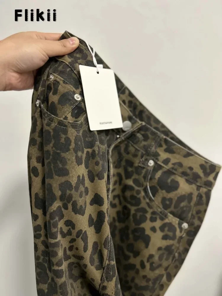 Flikii Urban Wild: Vintage Leopard High-Waist Jeans