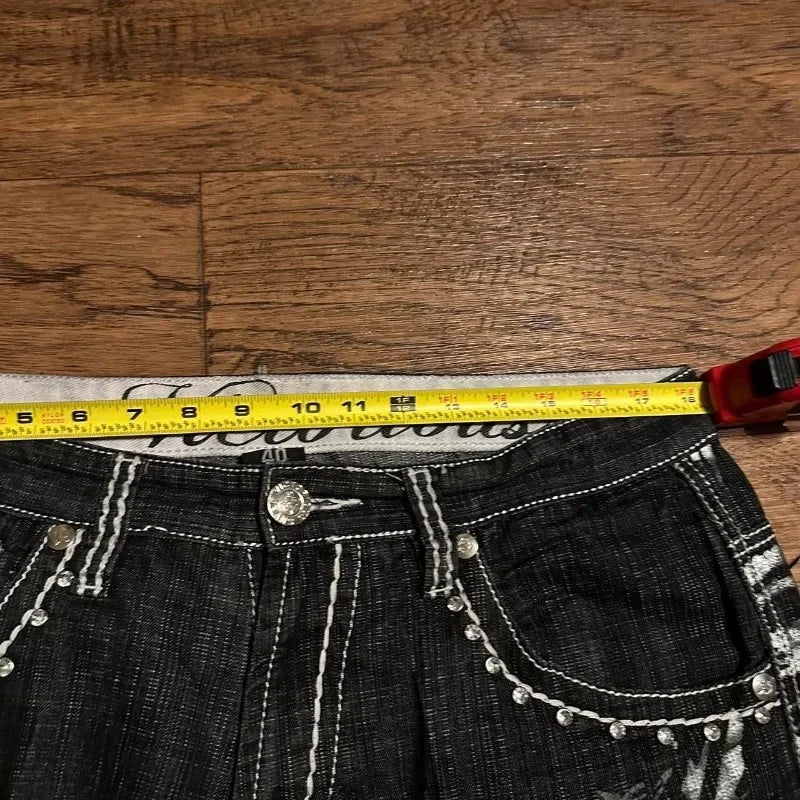 Loose Embroidered Denim Shorts