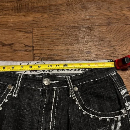 Loose Embroidered Denim Shorts