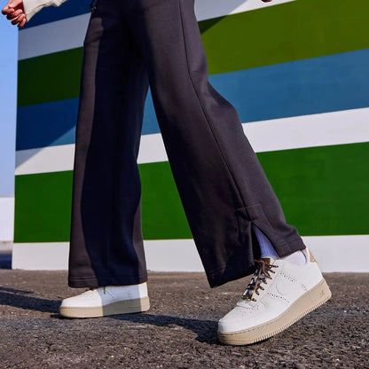 Nike Official Authentic Air Force 1 '07 LX Women's Retro Cushioned Sneakers FV3700 - Chicchar Fashion