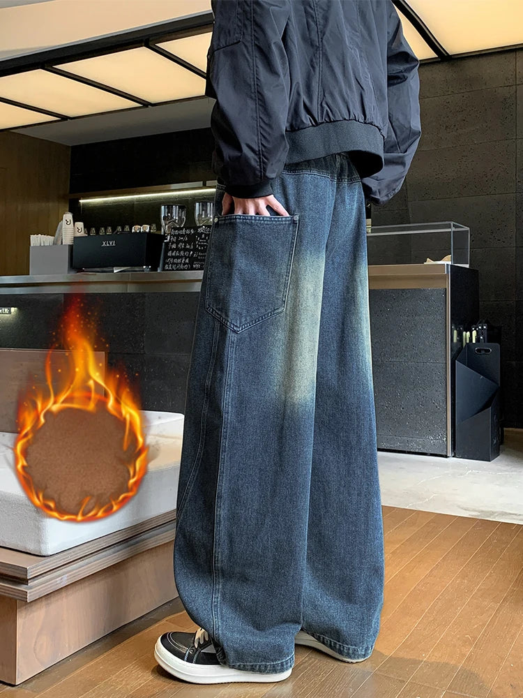 Men's Fleece-Lined Cargo Jeans