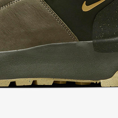 Nike Women's Fleece Shoes