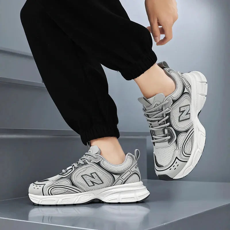 Summer New Wear-resistant Mesh Combination Comfortable Men's Large-sized Sports Breathable Anti-odor Running Shoes - Chicchar Fashion