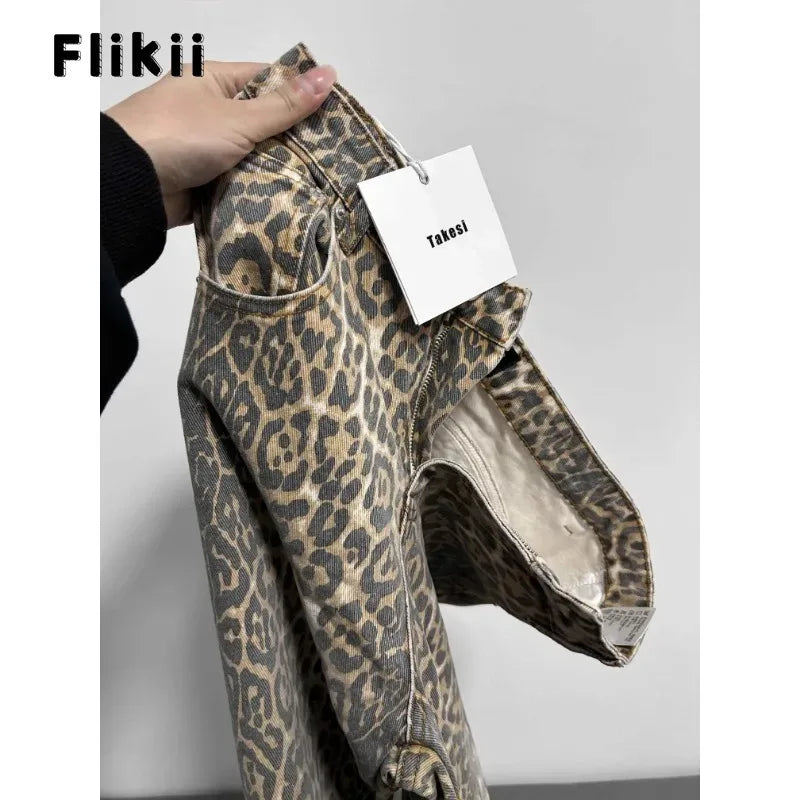 Flikii Urban Wild: Vintage Leopard High-Waist Jeans
