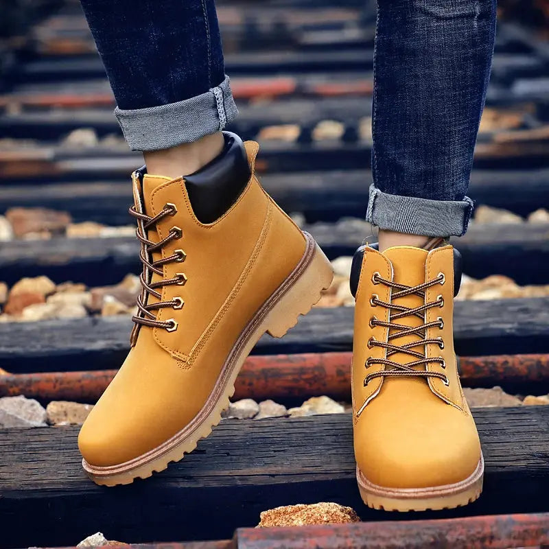 Hot Sale 2022 New Winter Shoes Men's Flat Boots Fashion Warm Shoes Brand Men's Ankle Boots Plus Size 46 Chicchar Fashion