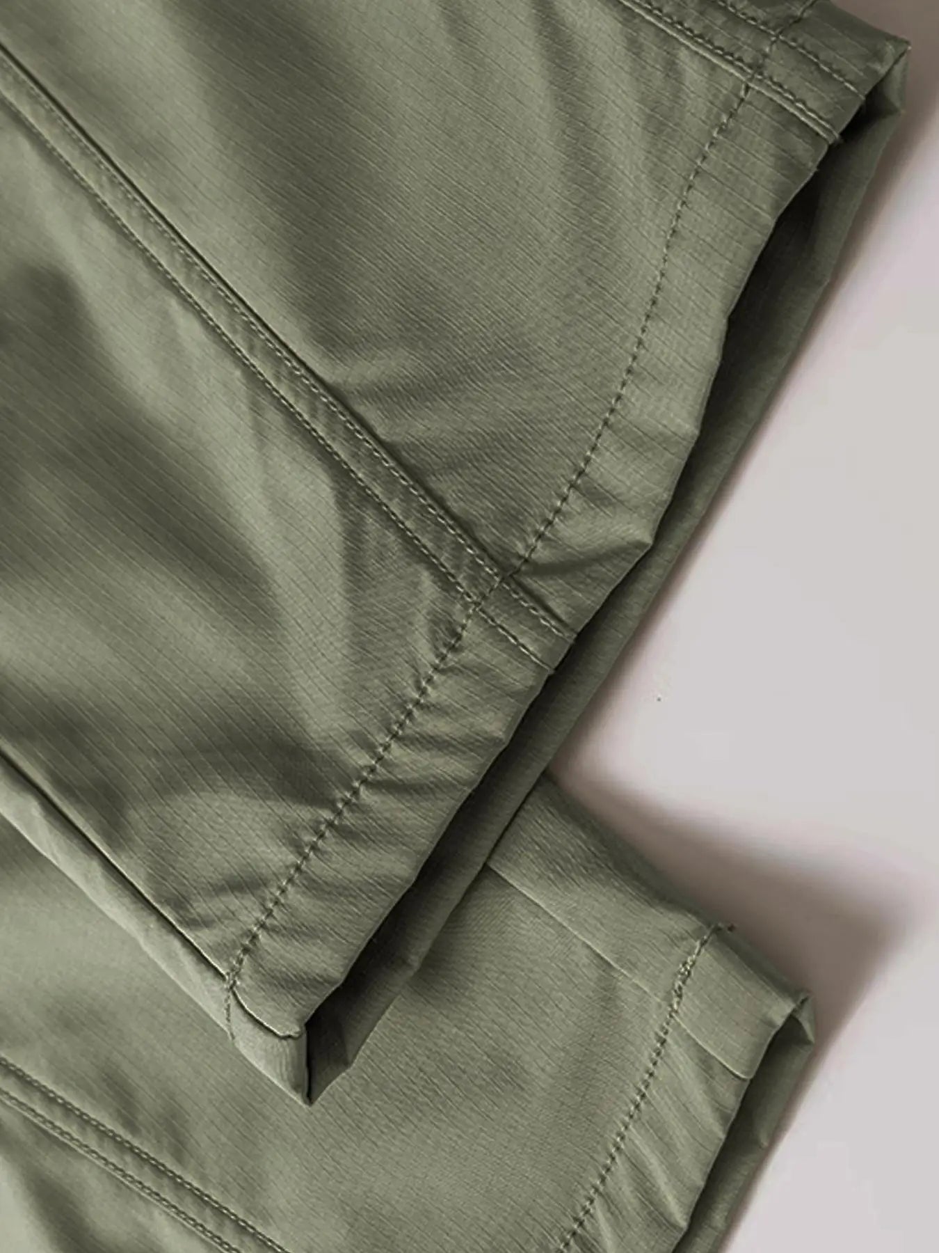 Men Fleece Cargo Joggers