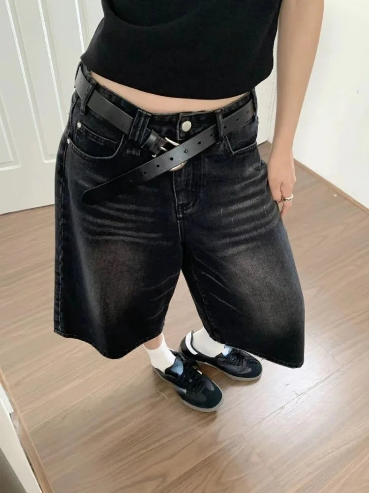 Y2K Low-Rise Black Denim Jorts