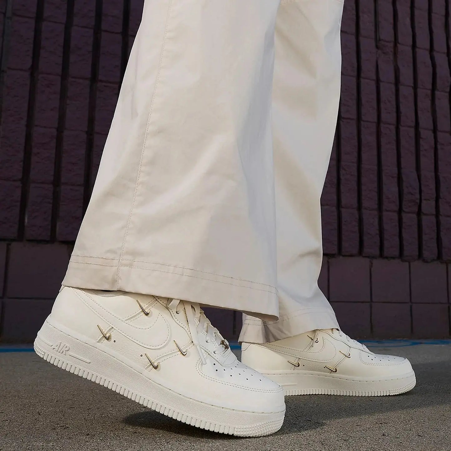 Nike official authentic Air Force 1 '07 LX women's retro casual board shoes FV3654 - Chicchar Fashion