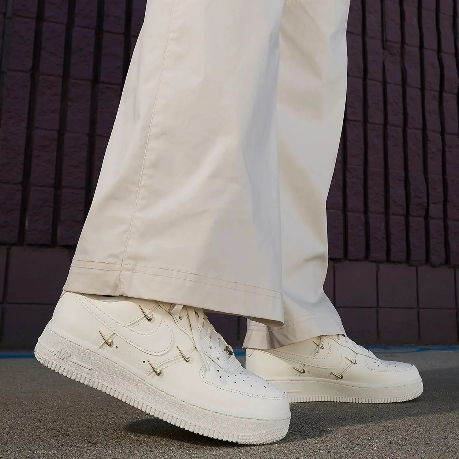 Nike official authentic Air Force 1 '07 LX women's retro casual board shoes FV3654 - Chicchar Fashion