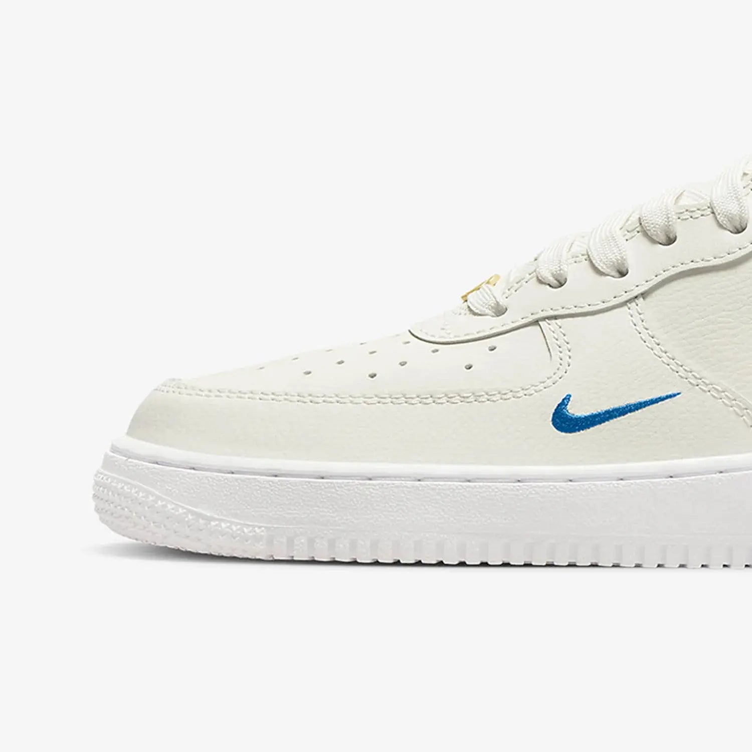 Nike genuine Air Force 1 07 Se Women's High-Top Breathable Skate Shoes DQ7584-100 - Chicchar Fashion