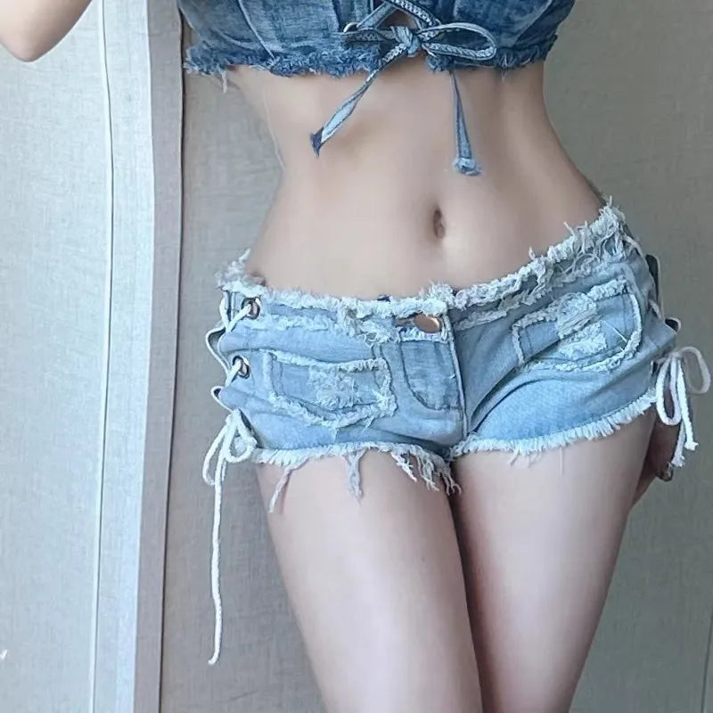 Slimming Ripped Denim Shorts