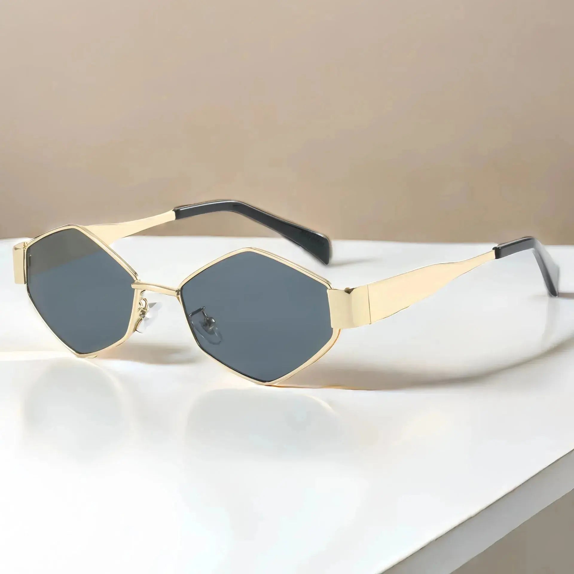 Trendy Hexagon Sunglasses - Chicchar Fashion